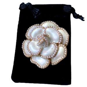 Camellia Flower Brooch – White Enamel Pin with Faux Pearls, Gold Tone